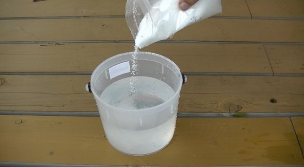 クエン酸5%水溶液（中和剤）の作り方