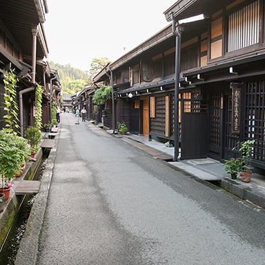 高山の町並み