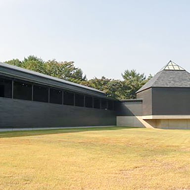 ハラミュージアムアーク