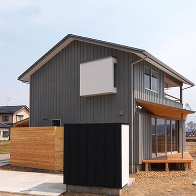 西本成寺の住宅