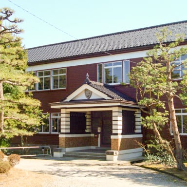 田中小学校校舎
